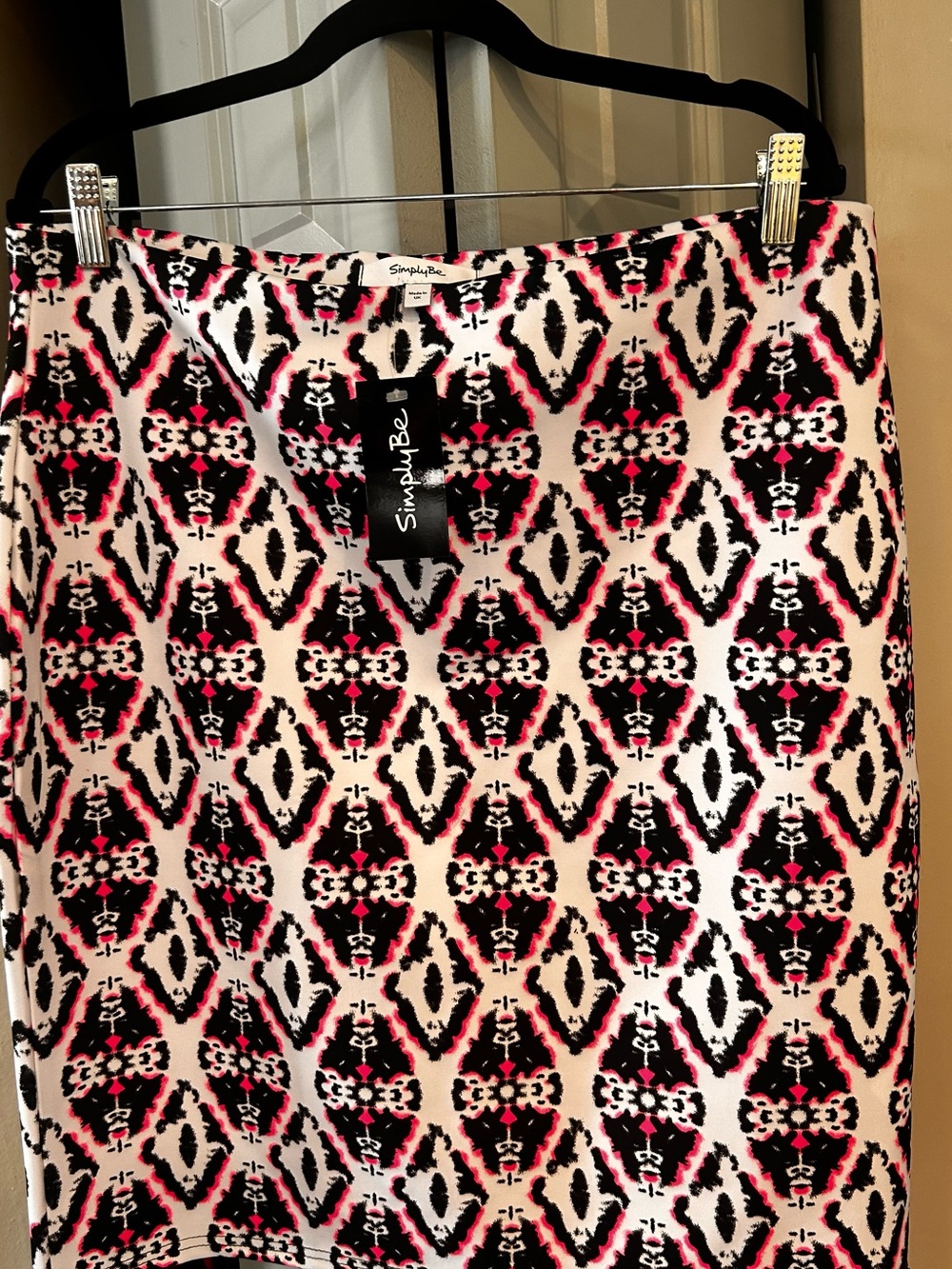 Simply Be Black, Pink & White Geometric Pencil Skirt